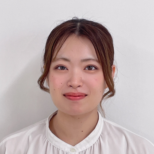 下山寧々