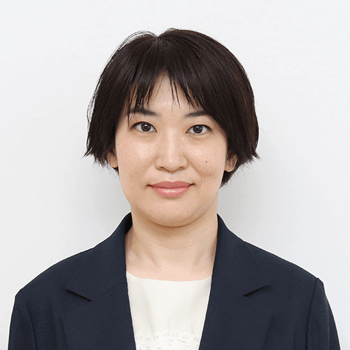 高松綾子